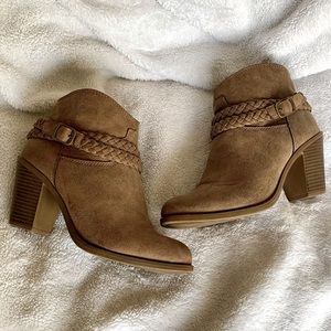 🍂No Parking Enid Ankle Boots🍂